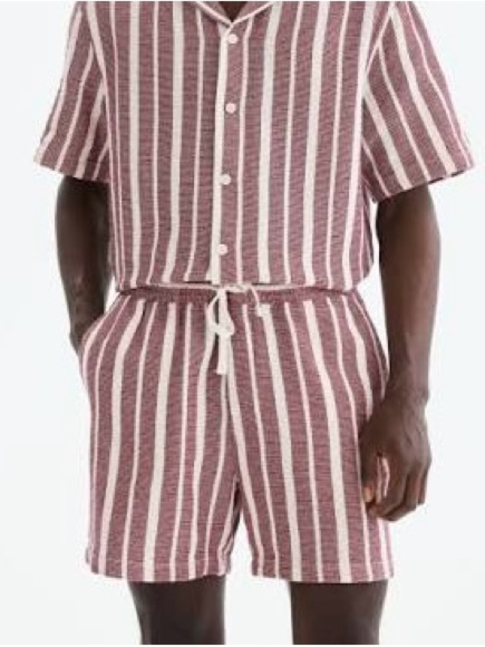 H&M Men's Burgundy and White Striped Drawstring Shorts Size XL.